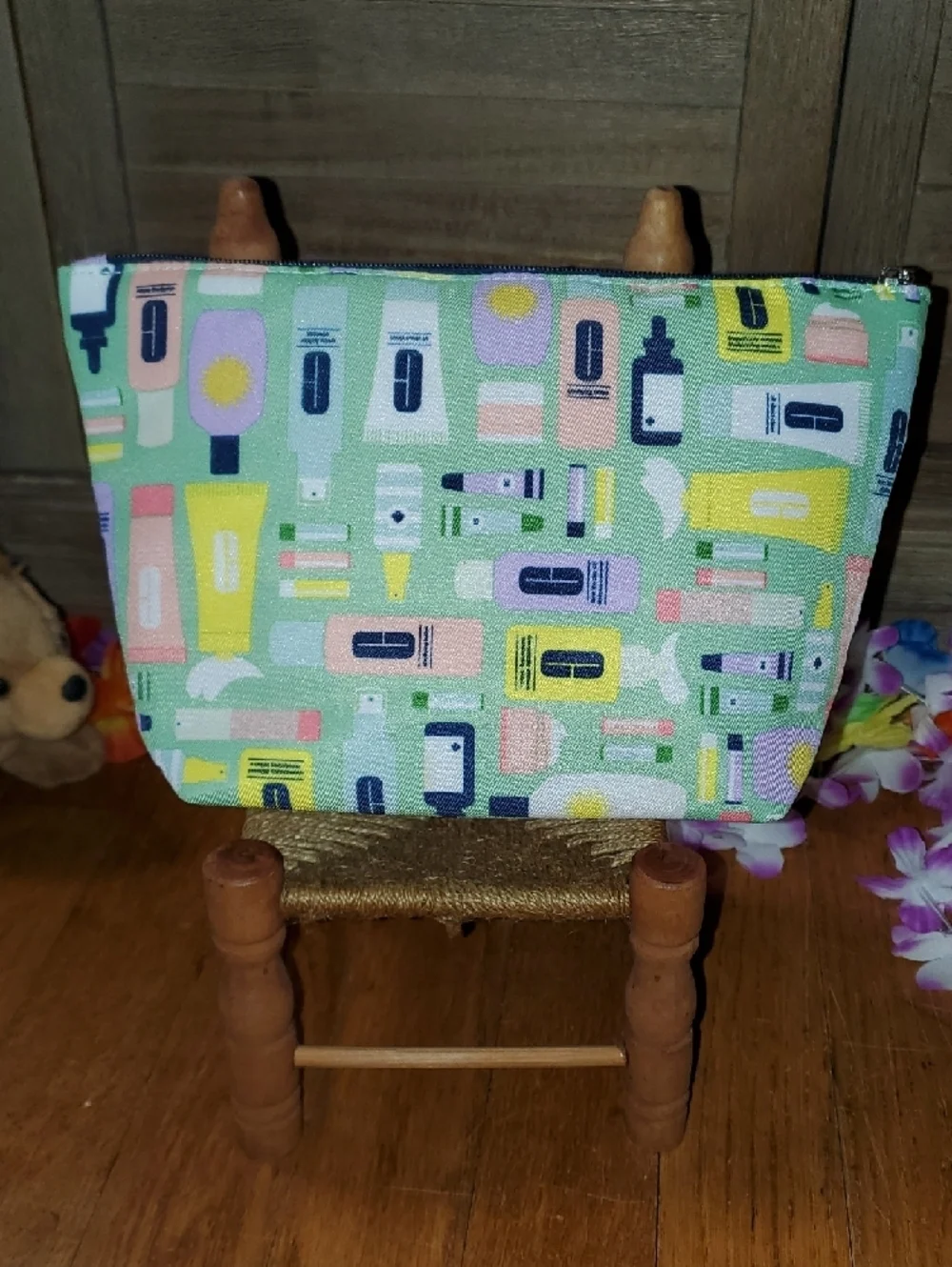Clinique x Kate Spade New York Cosmetic Pouch - Mint Multi